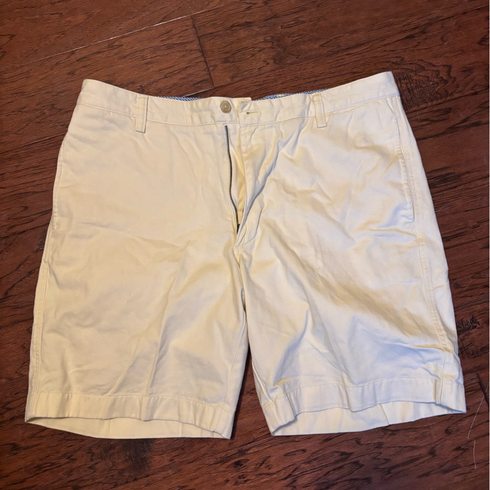 Men’s Chaps size 36 shorts
